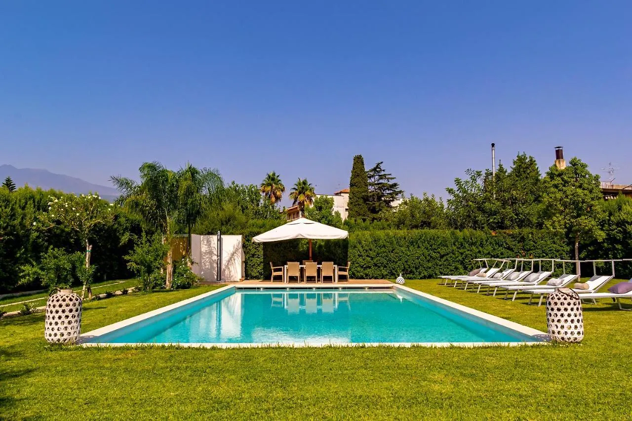 Villa Carmela Fiumefreddo di Sicilia 0*,
